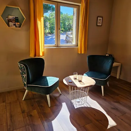 Lb Et Lb Готель типу 