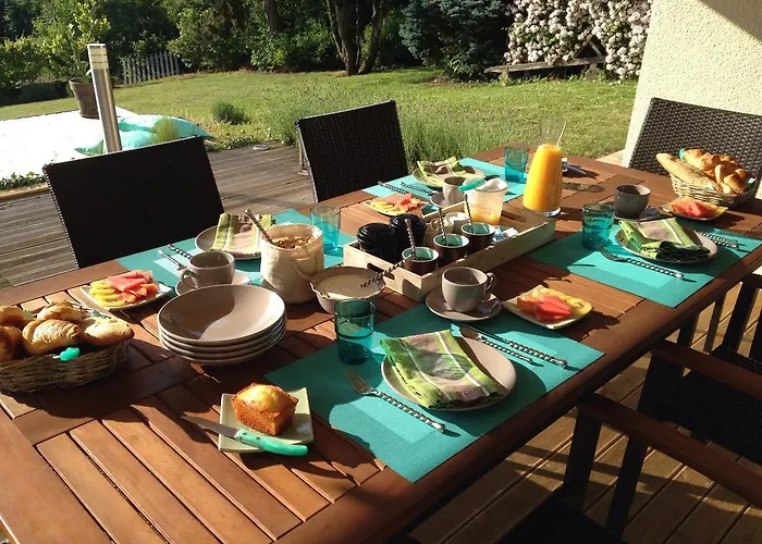 Lb Et Lb Bed & Breakfast